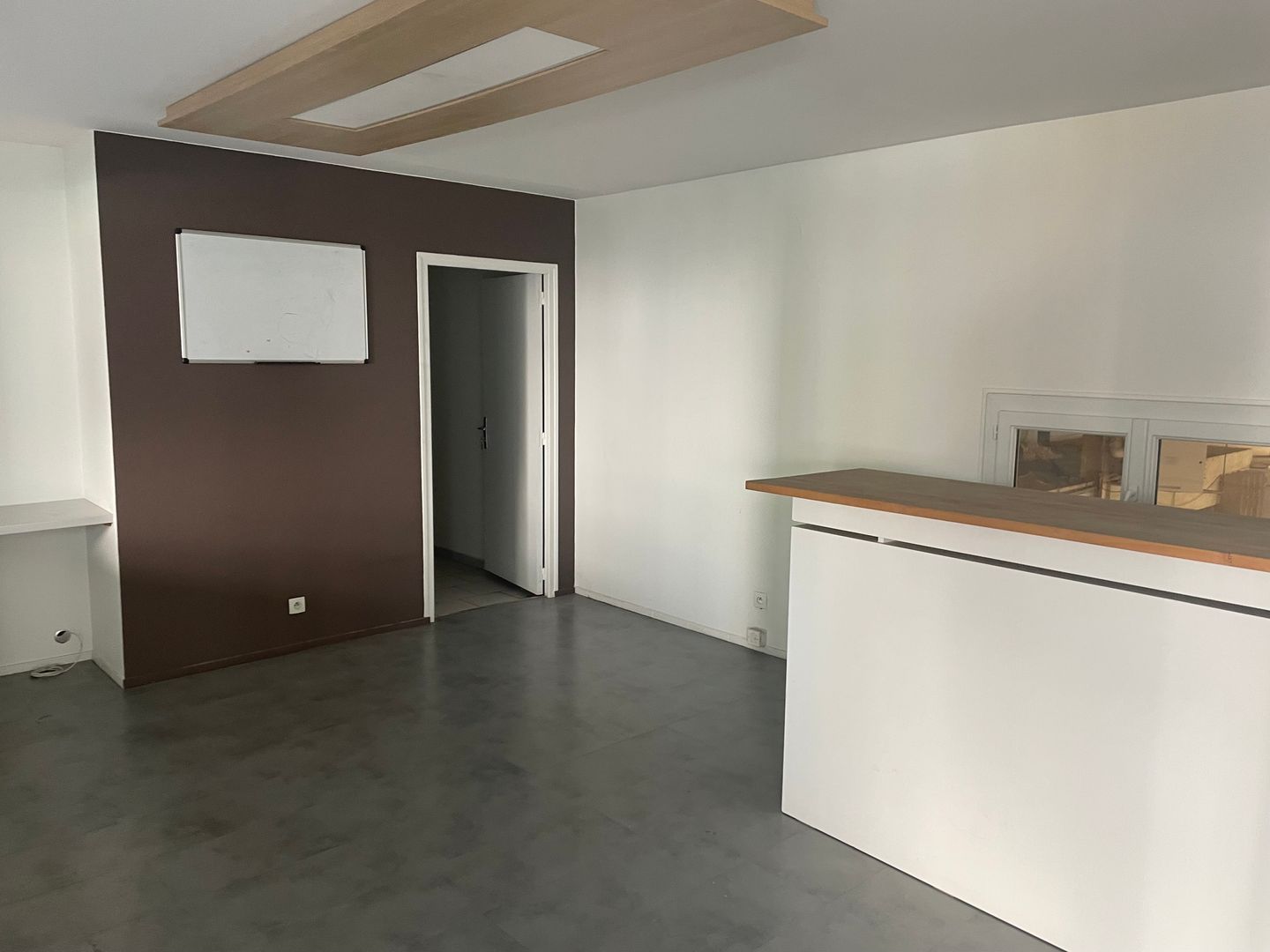 entrepôt de 916m², Fontenay-sous-Bois (Val-de-Marne)