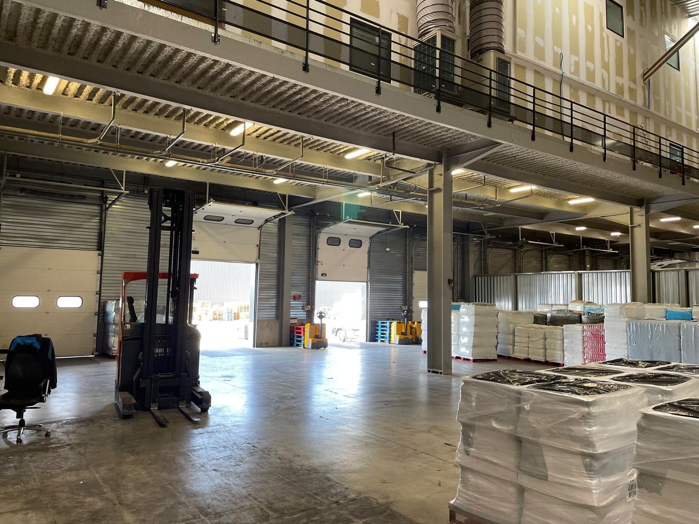 entrepôt de 3 000m², La Crau (Var)