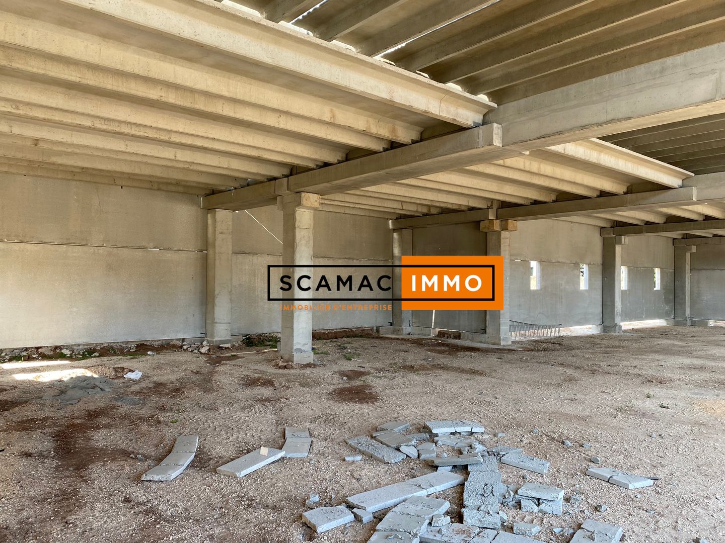 entrepôt de 439m², La Seyne-sur-Mer (Var)