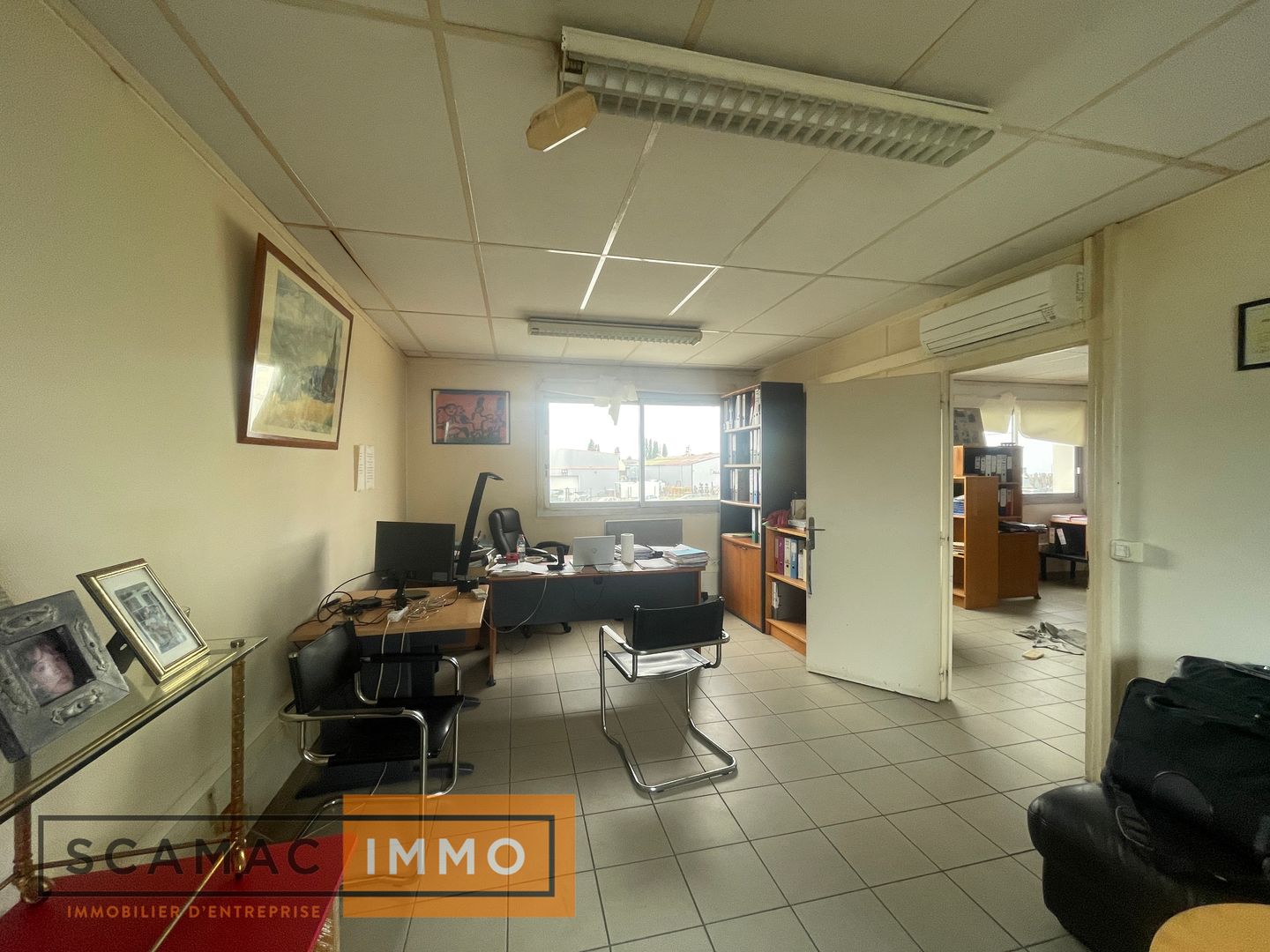 local d'activités de 1&nbsp;220m², Brétigny-sur-Orge (Essonne)