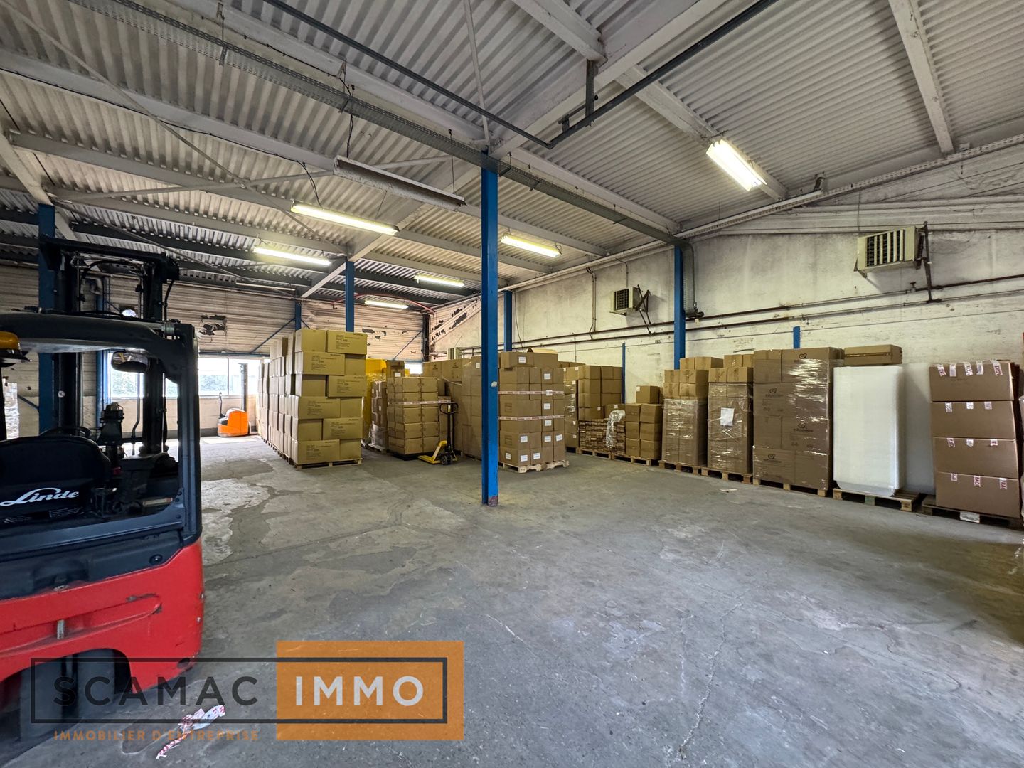 local d'activités de 1&nbsp;220m², Brétigny-sur-Orge (Essonne)