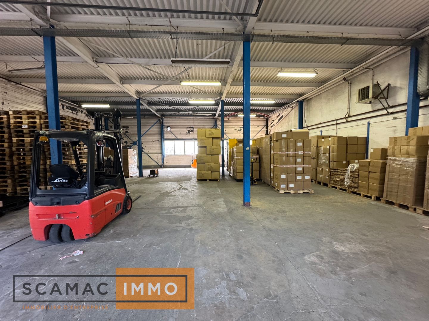 local d'activités de 1&nbsp;220m², Brétigny-sur-Orge (Essonne)