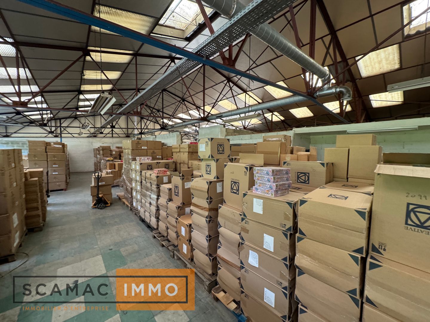 local d'activités de 1&nbsp;220m², Brétigny-sur-Orge (Essonne)