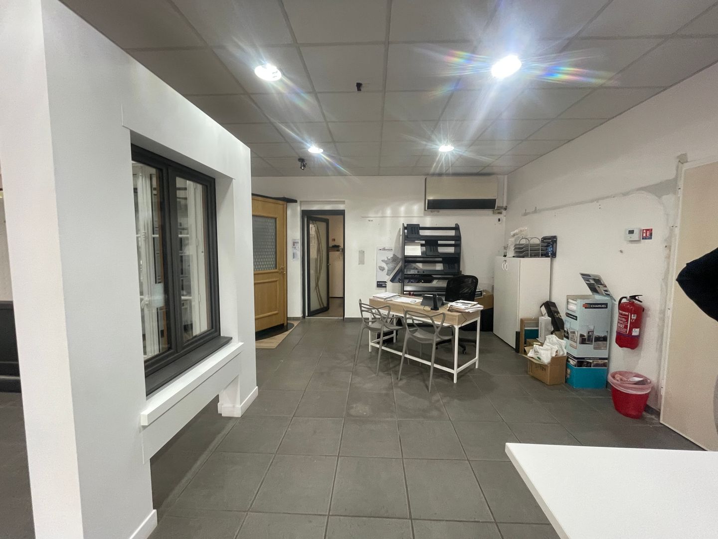 local commercial de 212m², Étampes (Essonne)