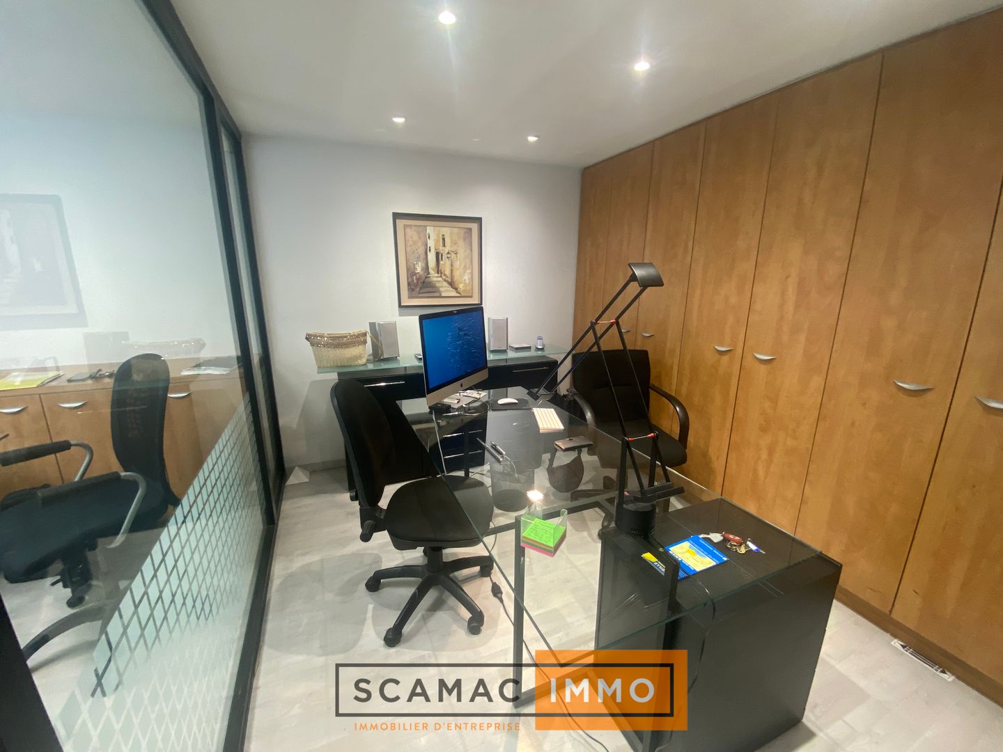 local commercial de 34m², Aubagne (Bouches-du-Rhône)