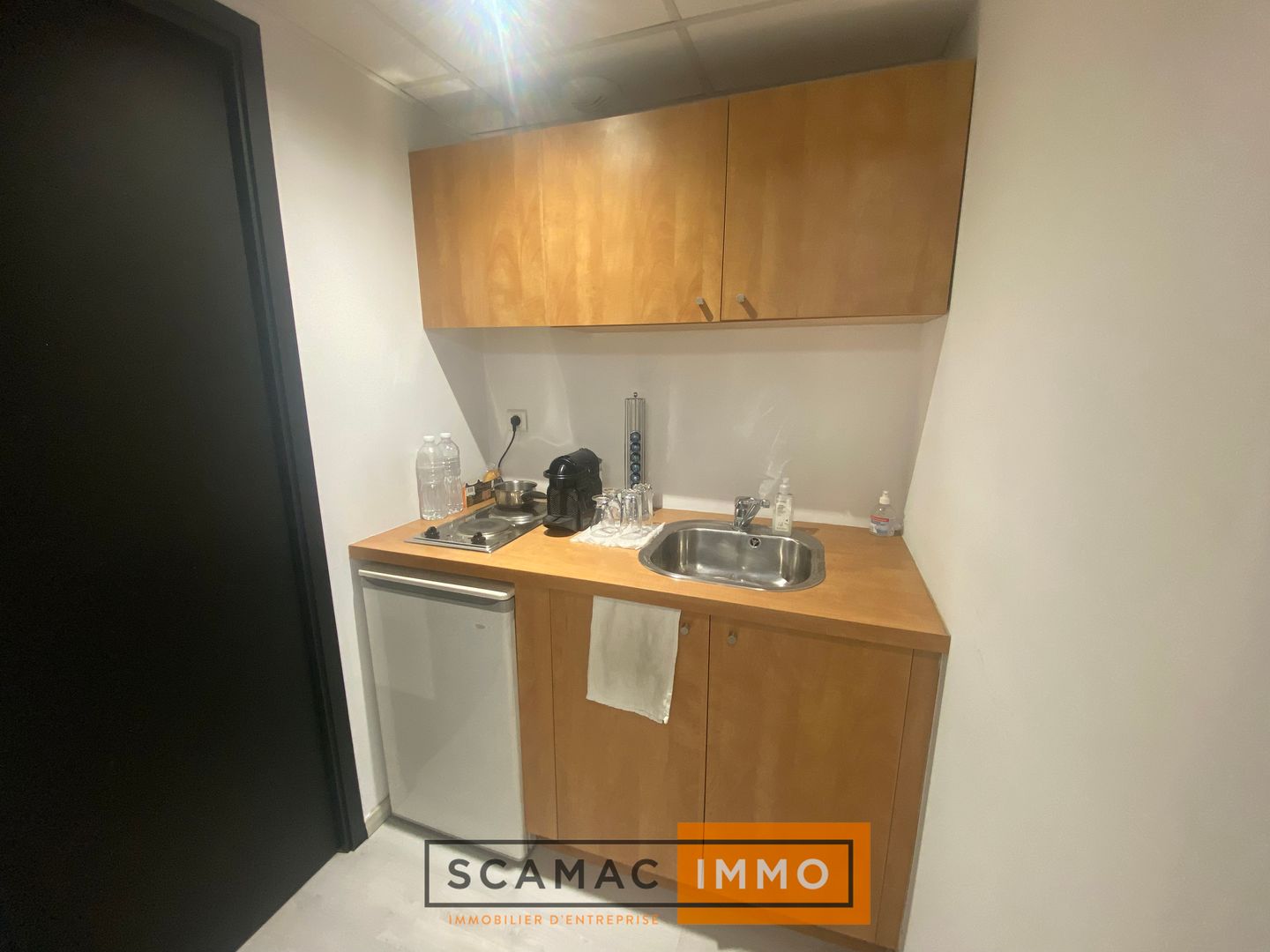 local commercial de 34m², Aubagne (Bouches-du-Rhône)