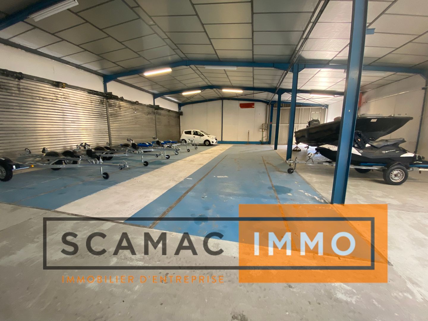 local commercial de 600m², Le Pontet (Vaucluse)