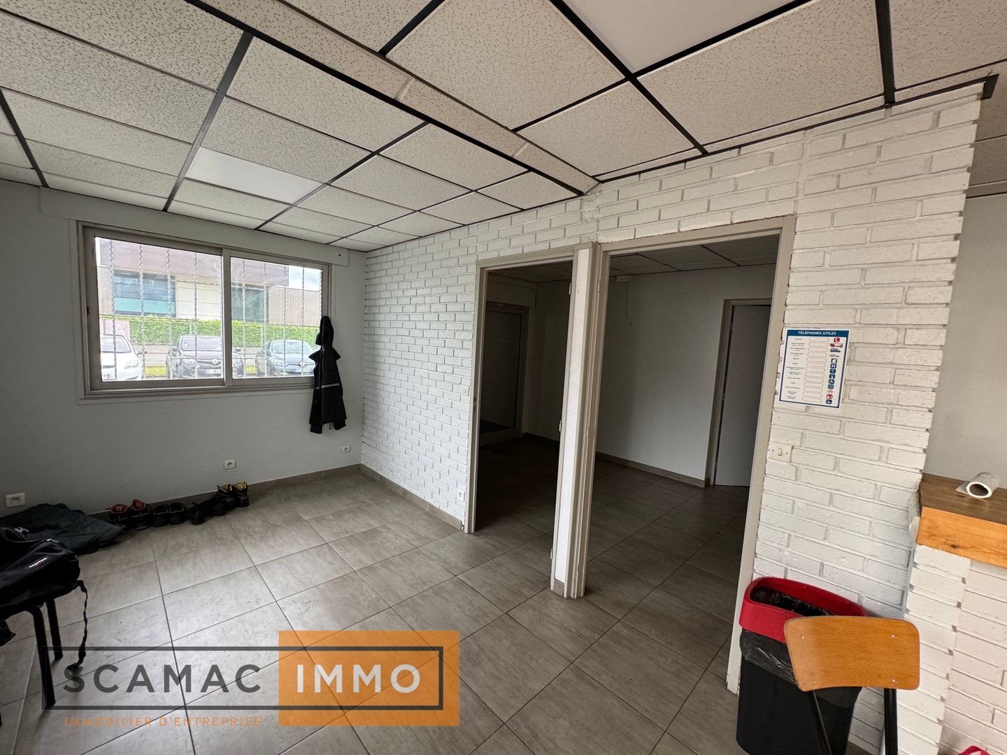 entrepôt de 1 440m², Viry-Châtillon (Essonne)