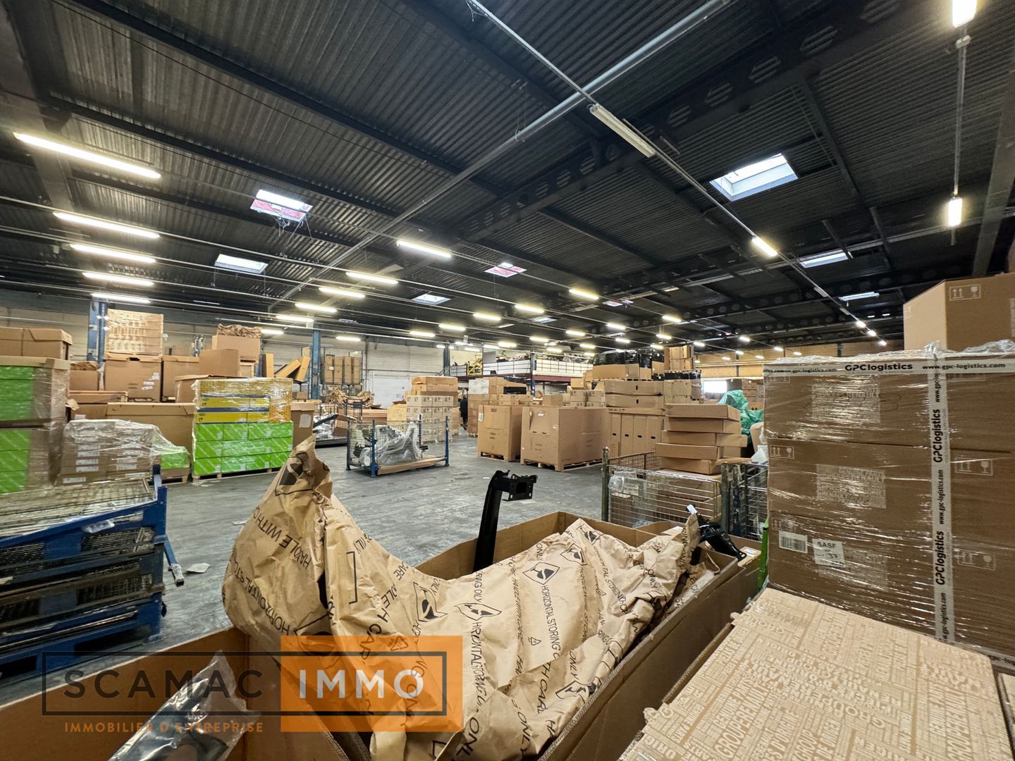 entrepôt de 6 300m², Villebon-sur-Yvette (Essonne)
