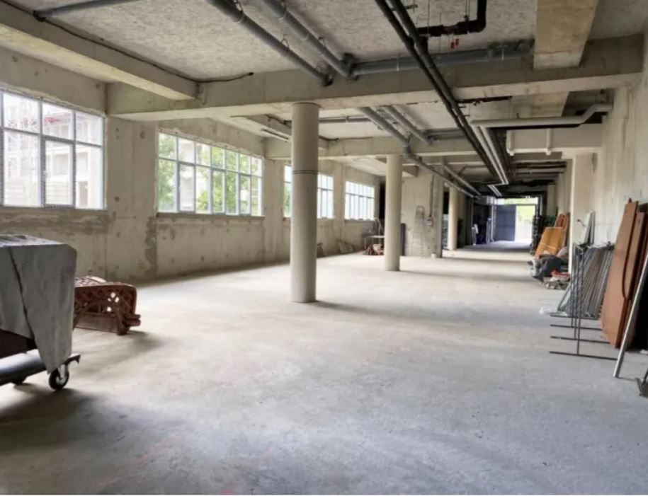 entrepôt de 665m², Ivry-sur-Seine (Val-de-Marne)