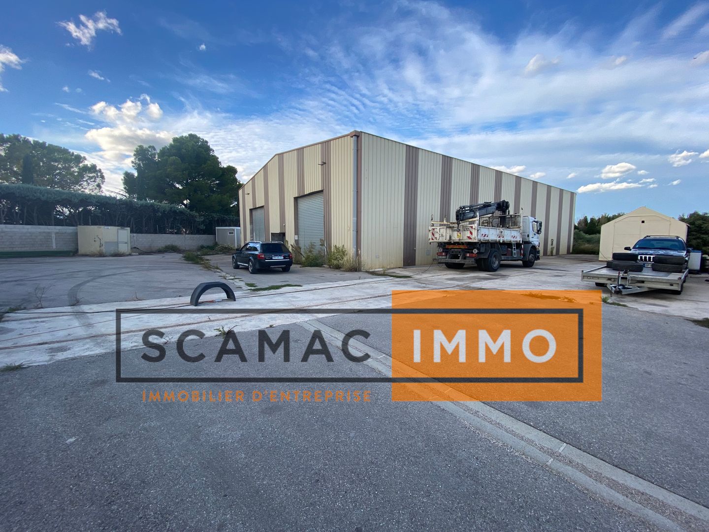 hangar de 300m², Berre-l'Étang (Bouches-du-Rhône)