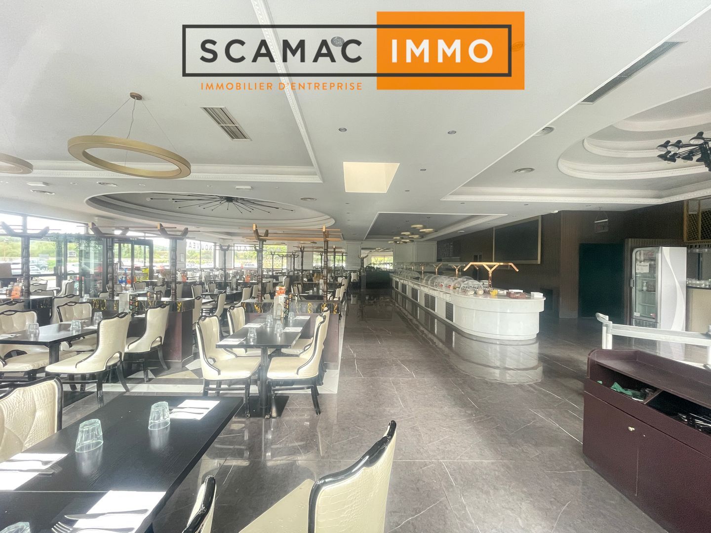 locaux mixtes de 600m², Étréchy (Essonne)