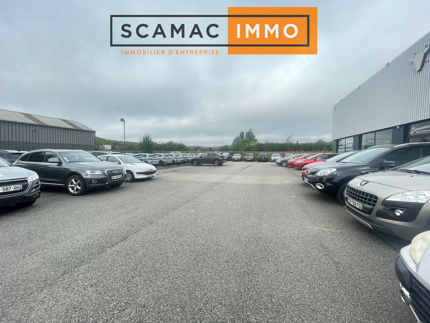 locaux mixtes de 600m², Étréchy (Essonne)