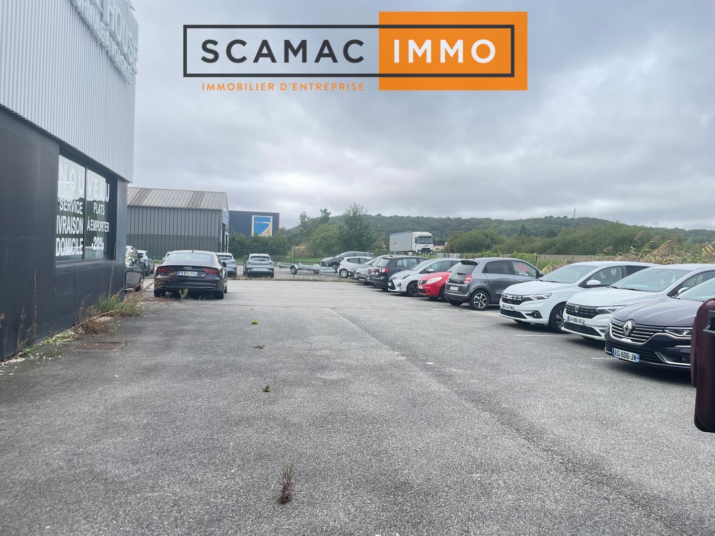 locaux mixtes de 600m², Étréchy (Essonne)