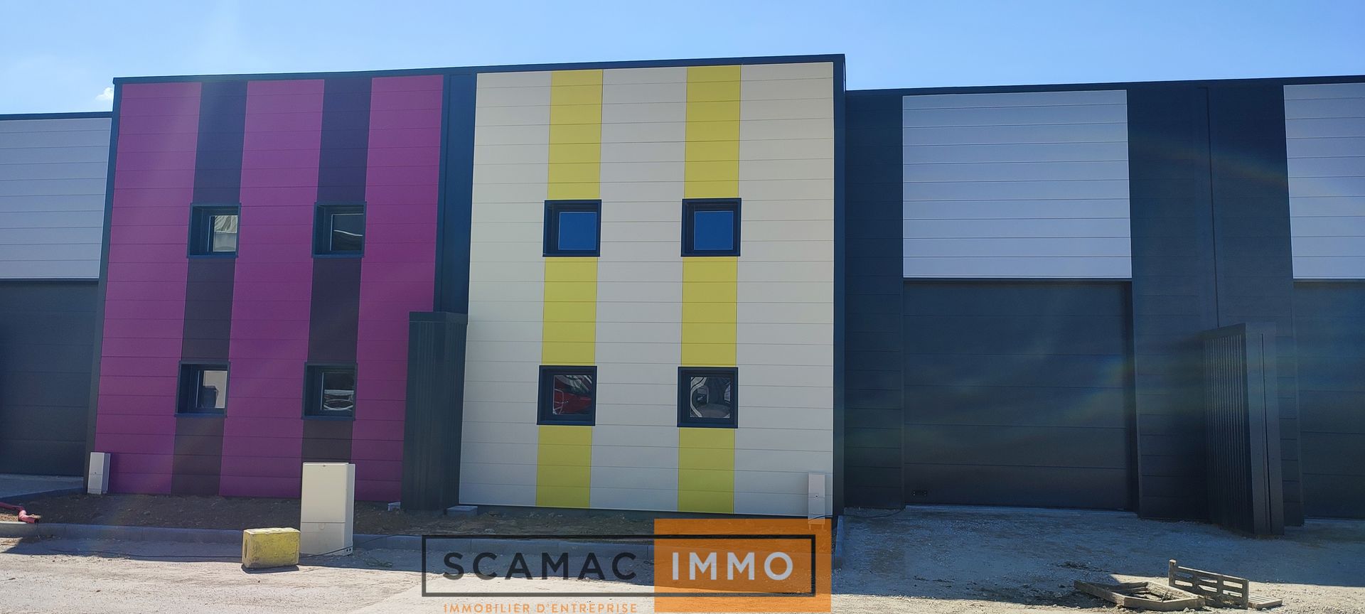 locaux mixtes de 144m², Brières-les-Scellés (Essonne)