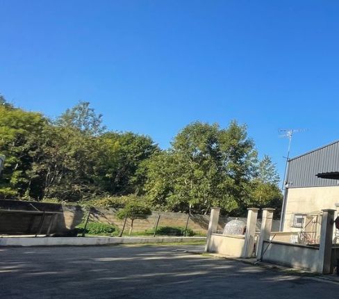 entrepôt de 950m², Breuillet (Essonne)