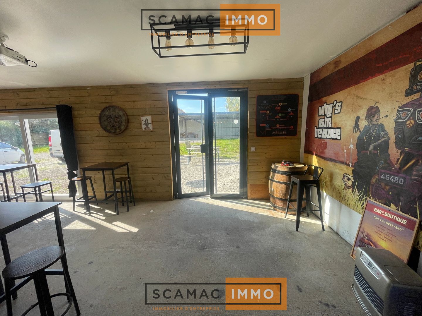 locaux mixtes de 1&nbsp;888m², Outarville (Loiret)