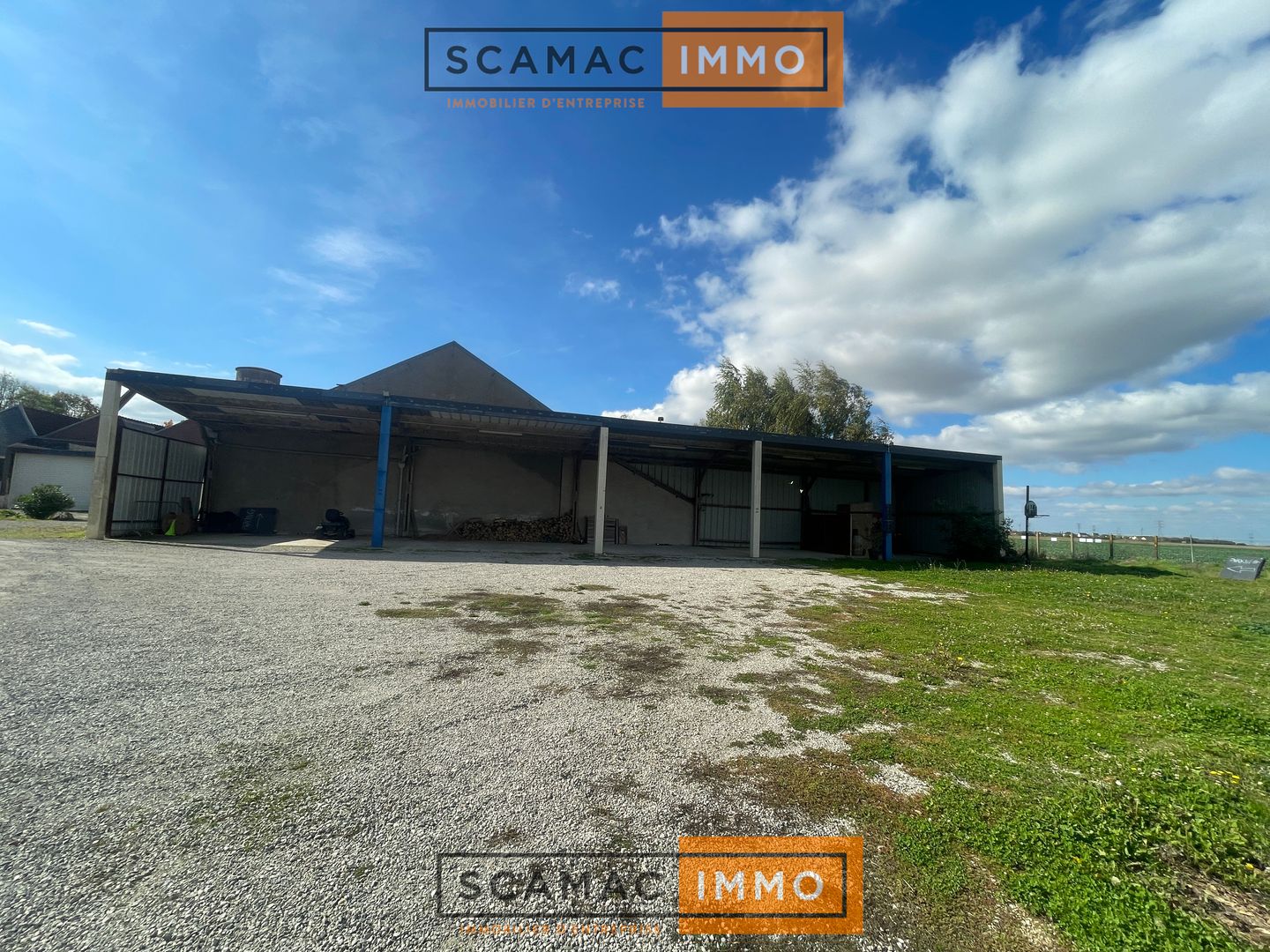 locaux mixtes de 1&nbsp;888m², Outarville (Loiret)