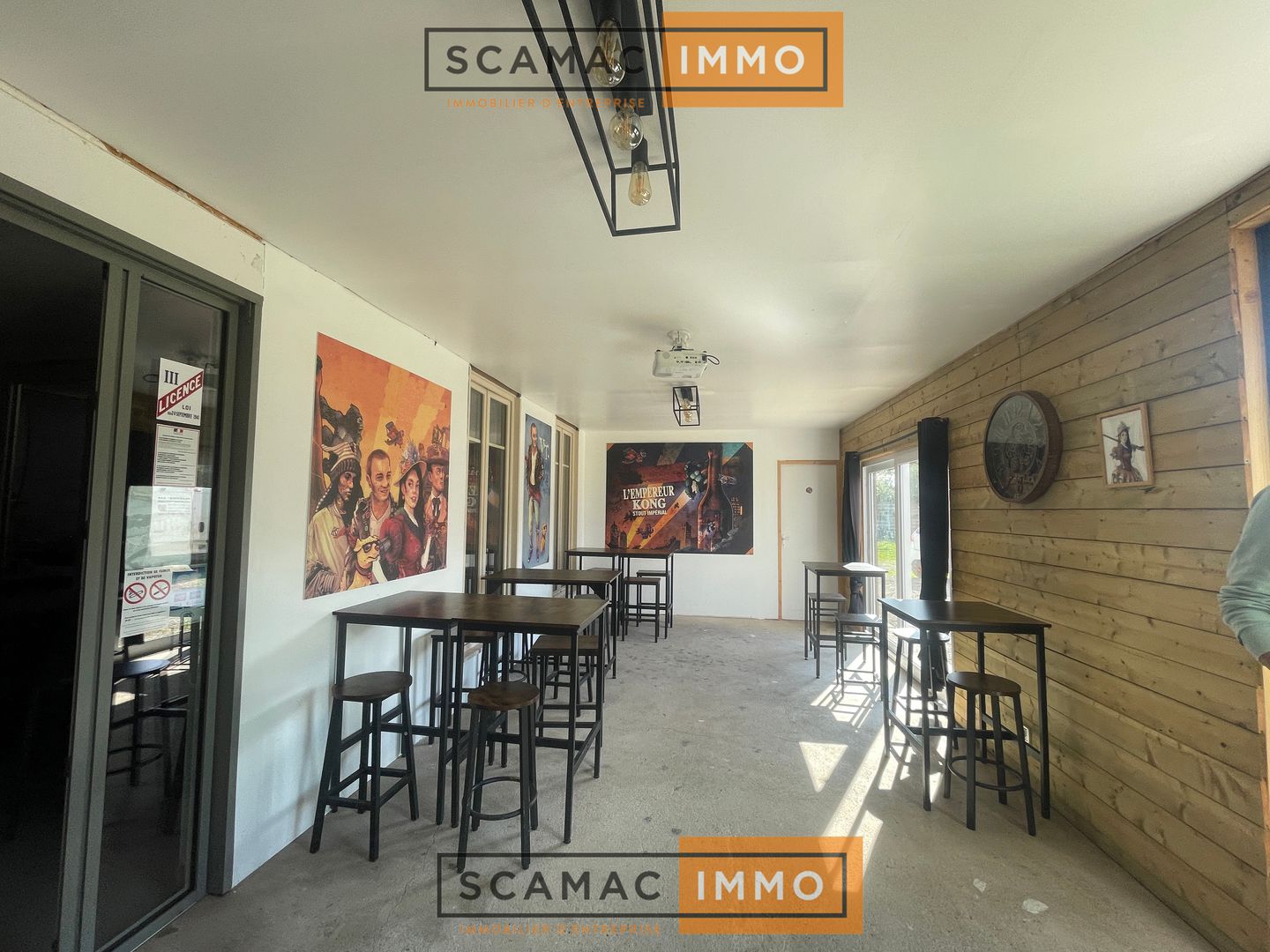 locaux mixtes de 1&nbsp;888m², Outarville (Loiret)