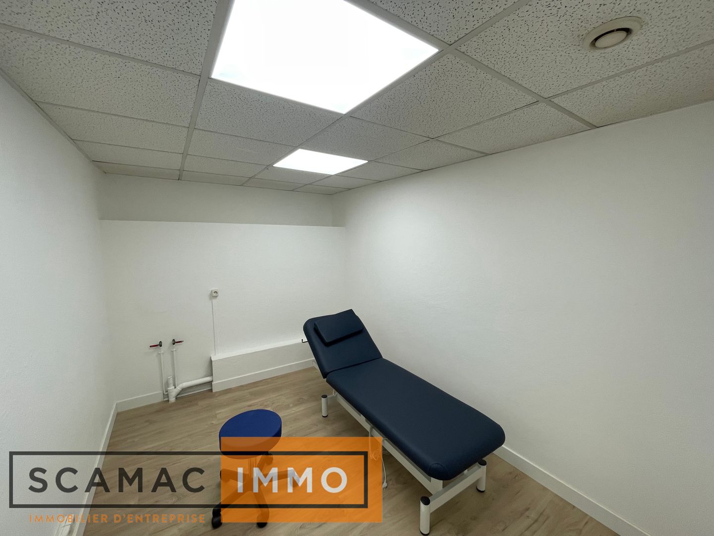 bureau de 152m², Melun (Seine-et-Marne)