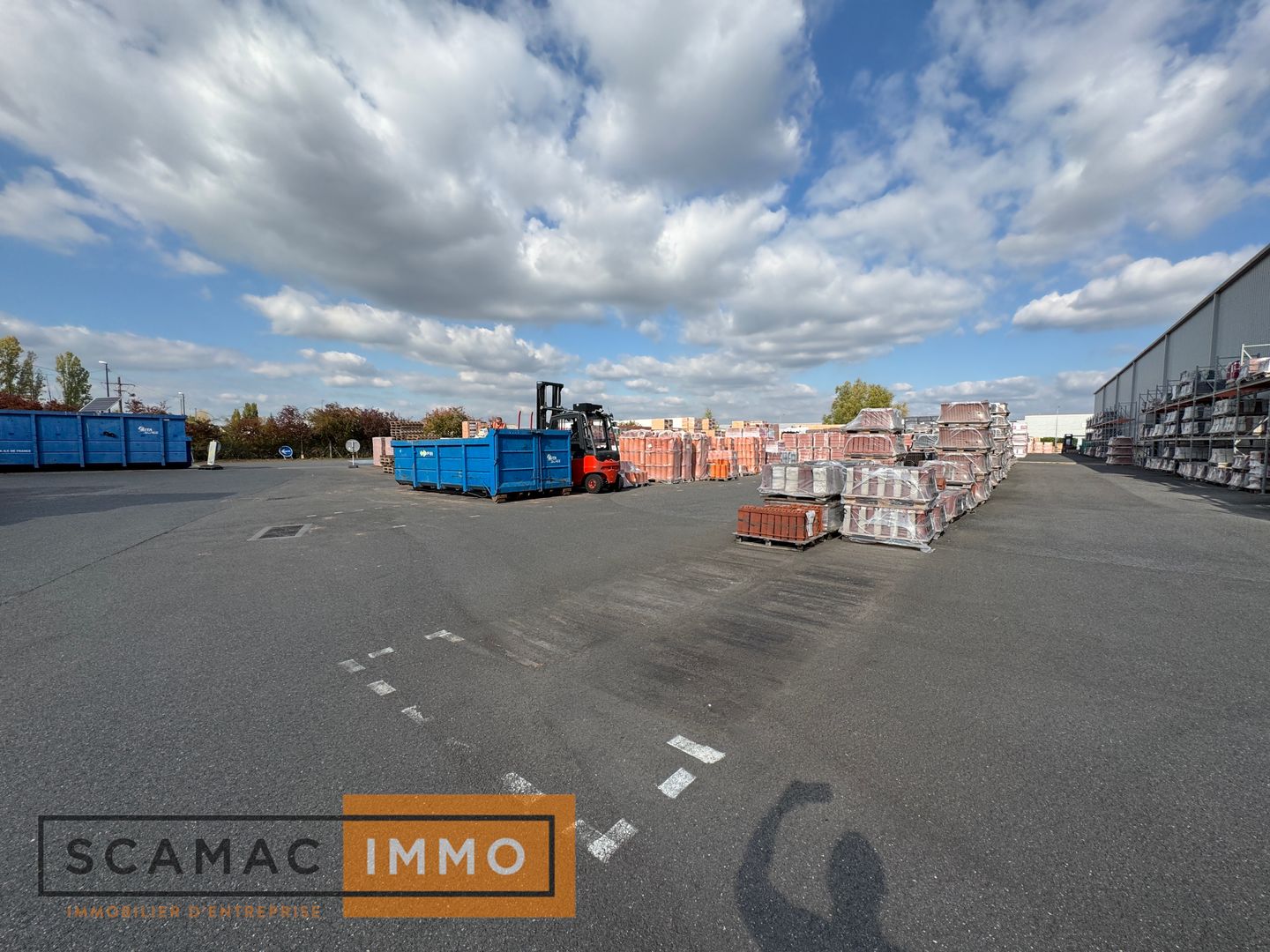 entrepôt de 2 107m², Marolles-en-Hurepoix (Essonne)