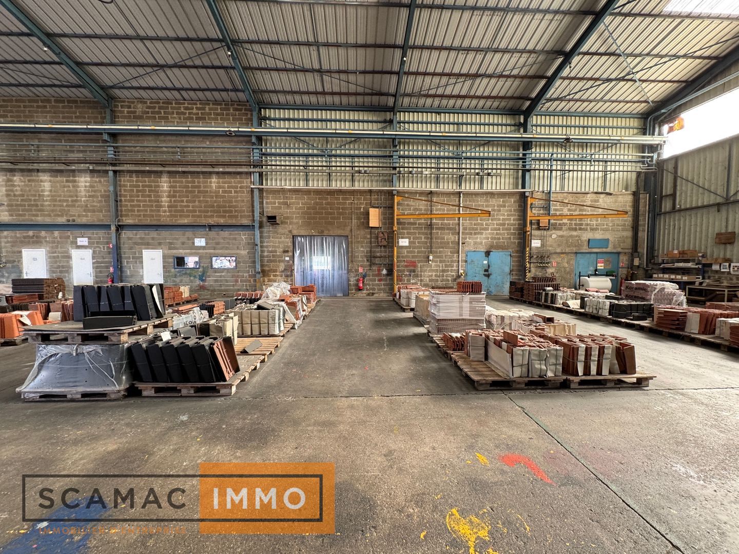 entrepôt de 2 107m², Marolles-en-Hurepoix (Essonne)
