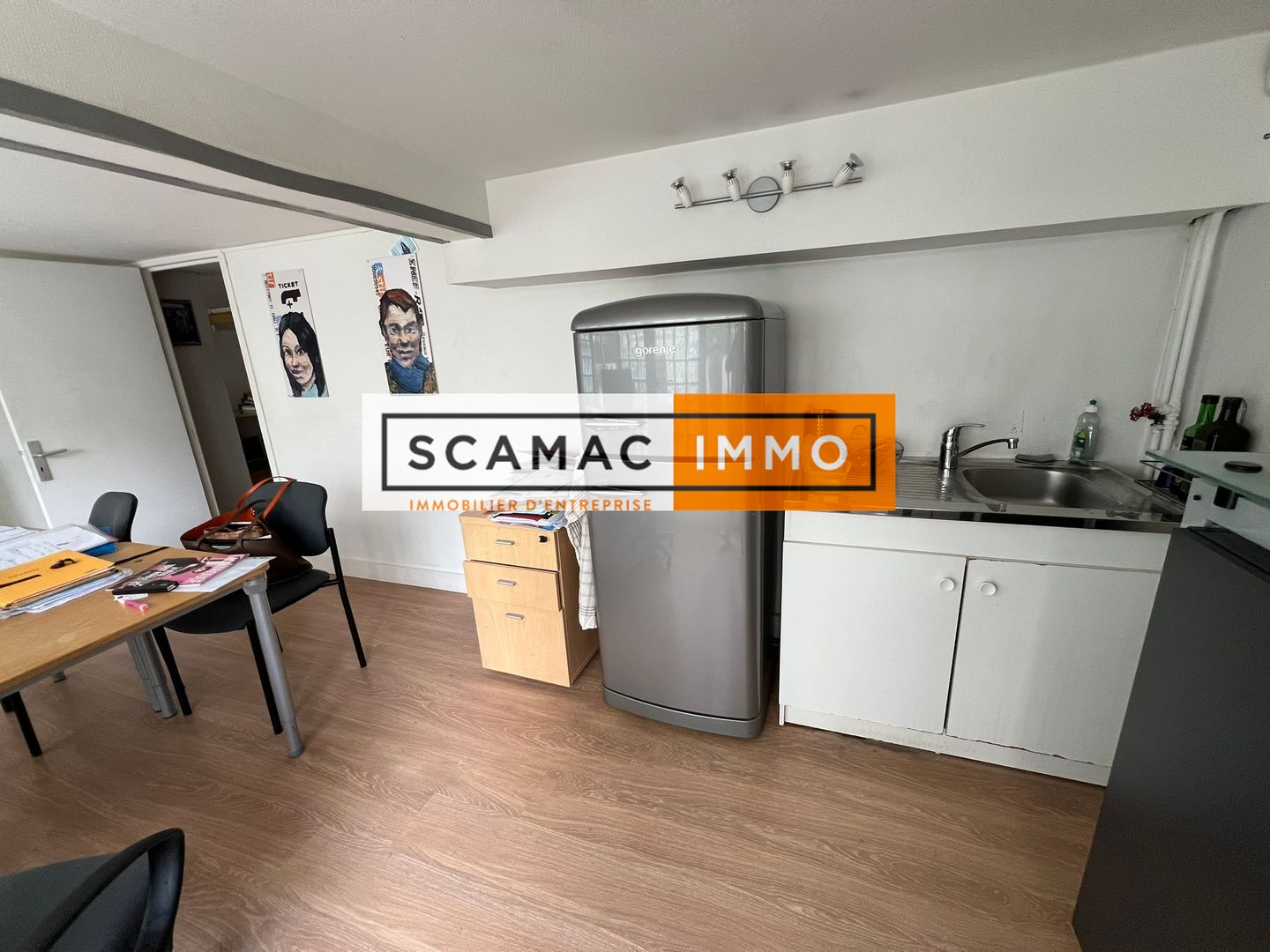 local d'activités de 294m², Montrouge (Hauts-de-Seine)