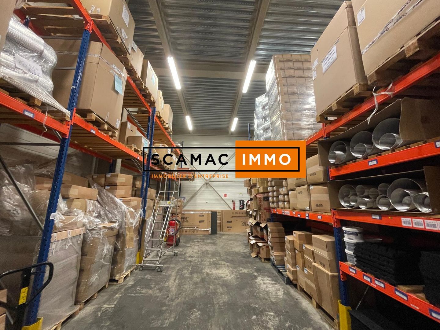 local d'activités de 750m², Nanterre (Hauts-de-Seine)