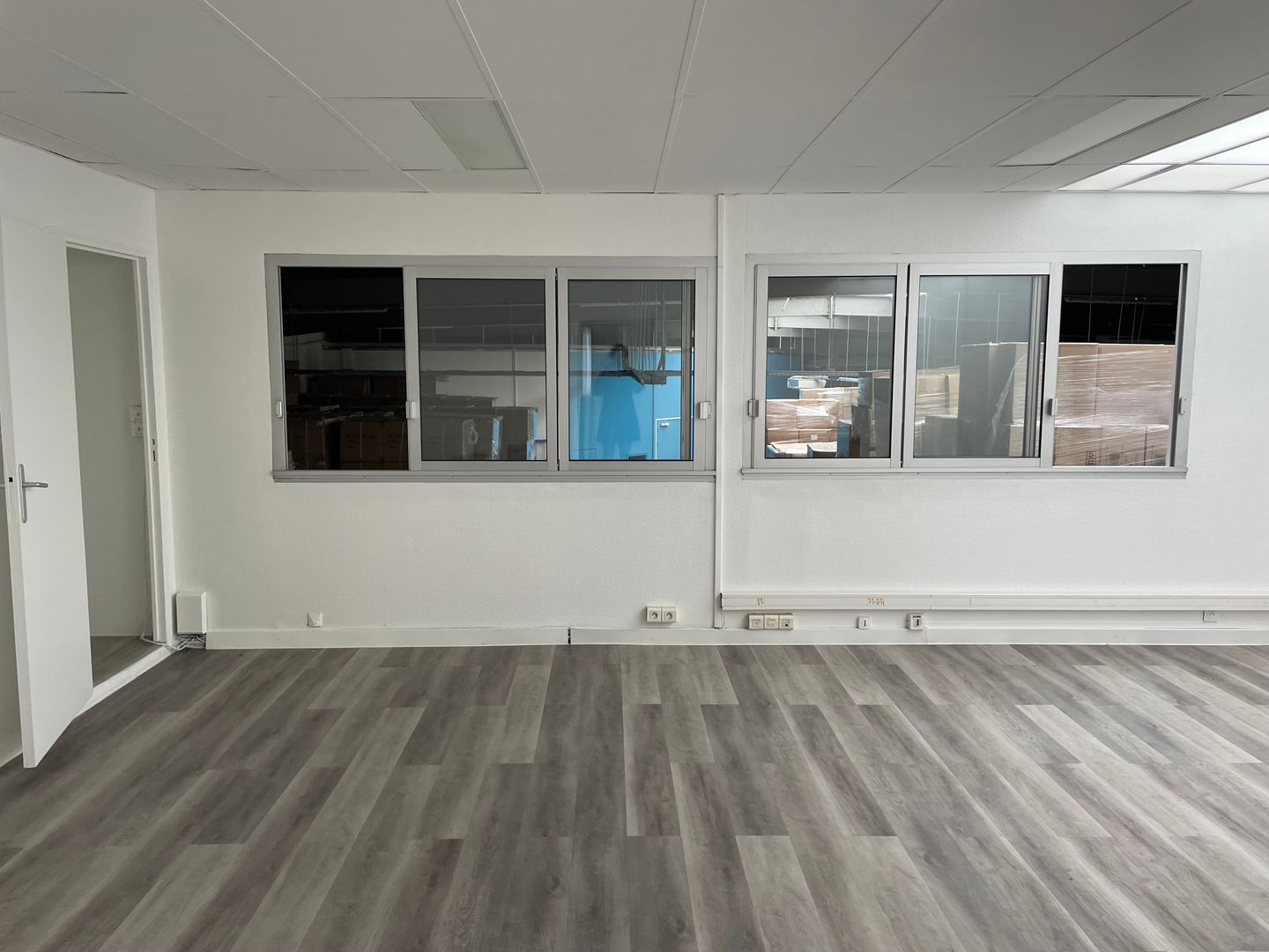 entrepôt de 871m², Montreuil (Seine-Saint-Denis)