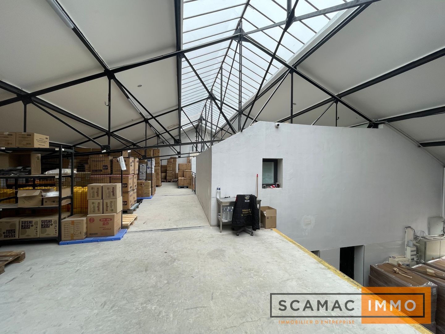 local d'activités de 672m², Champigny-sur-Marne (Val-de-Marne)