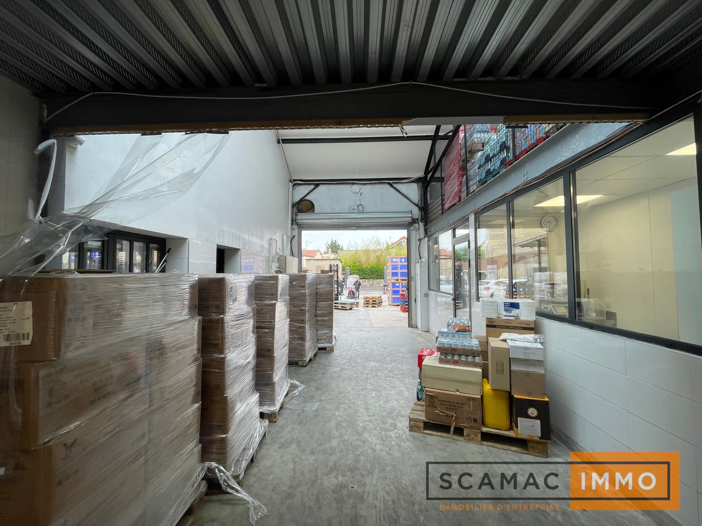 local d'activités de 672m², Champigny-sur-Marne (Val-de-Marne)