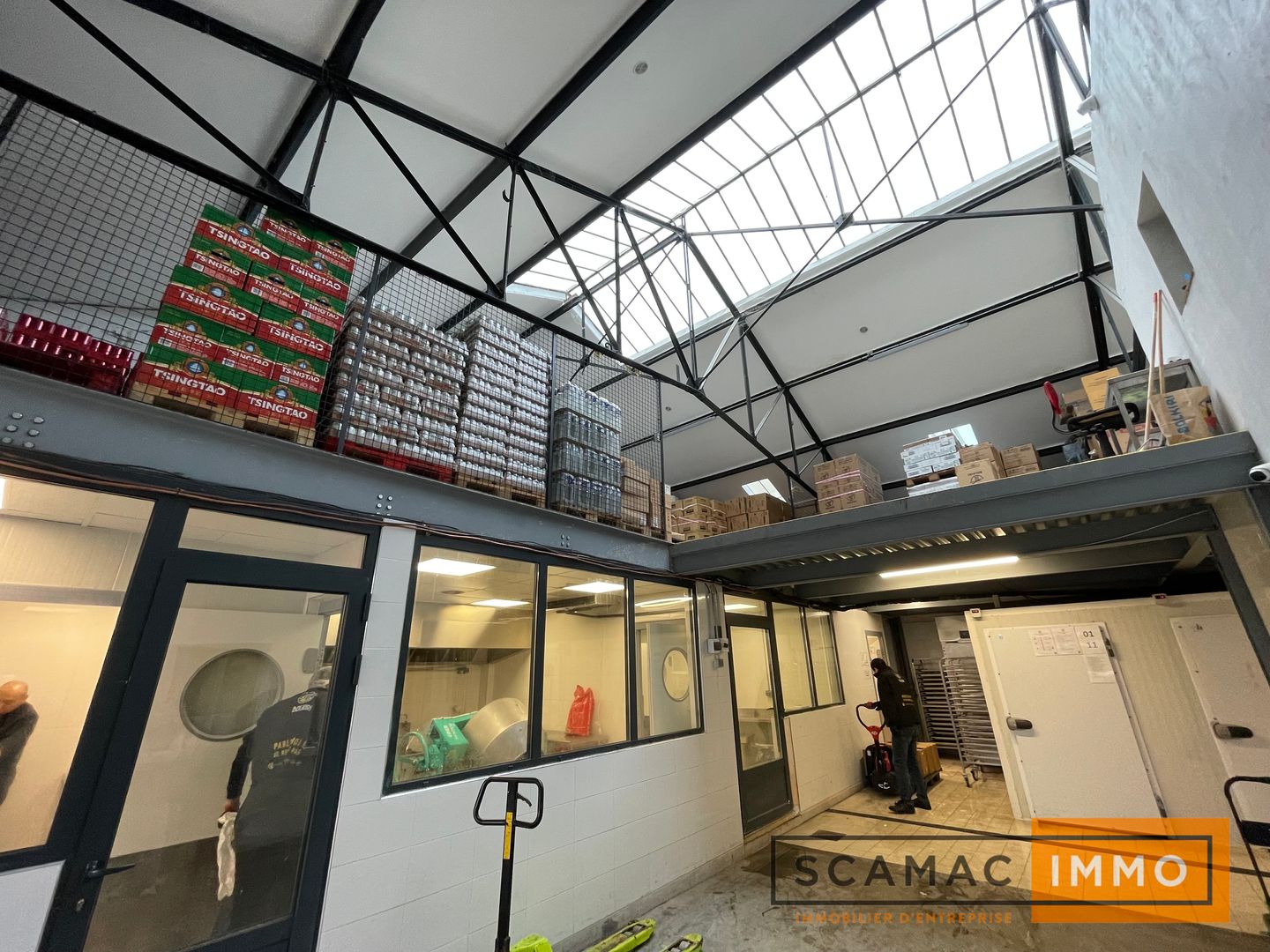 local d'activités de 672m², Champigny-sur-Marne (Val-de-Marne)