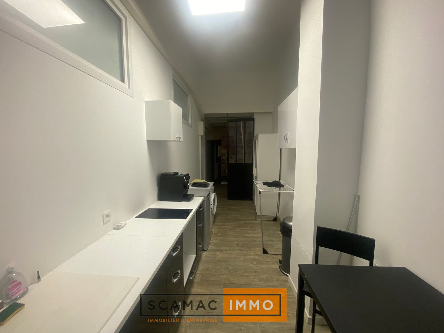 local commercial de 170m², Marseille 2 (Bouches-du-Rhône)