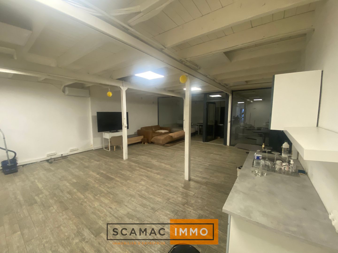 local commercial de 170m², Marseille 2 (Bouches-du-Rhône)