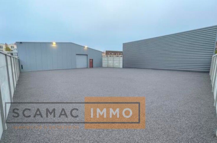 local d'activités de 460m², Montereau-faut-Yonne (Seine-et-Marne)