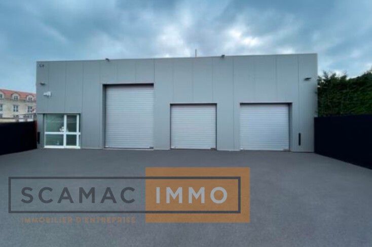 local d'activités de 460m², Montereau-faut-Yonne (Seine-et-Marne)