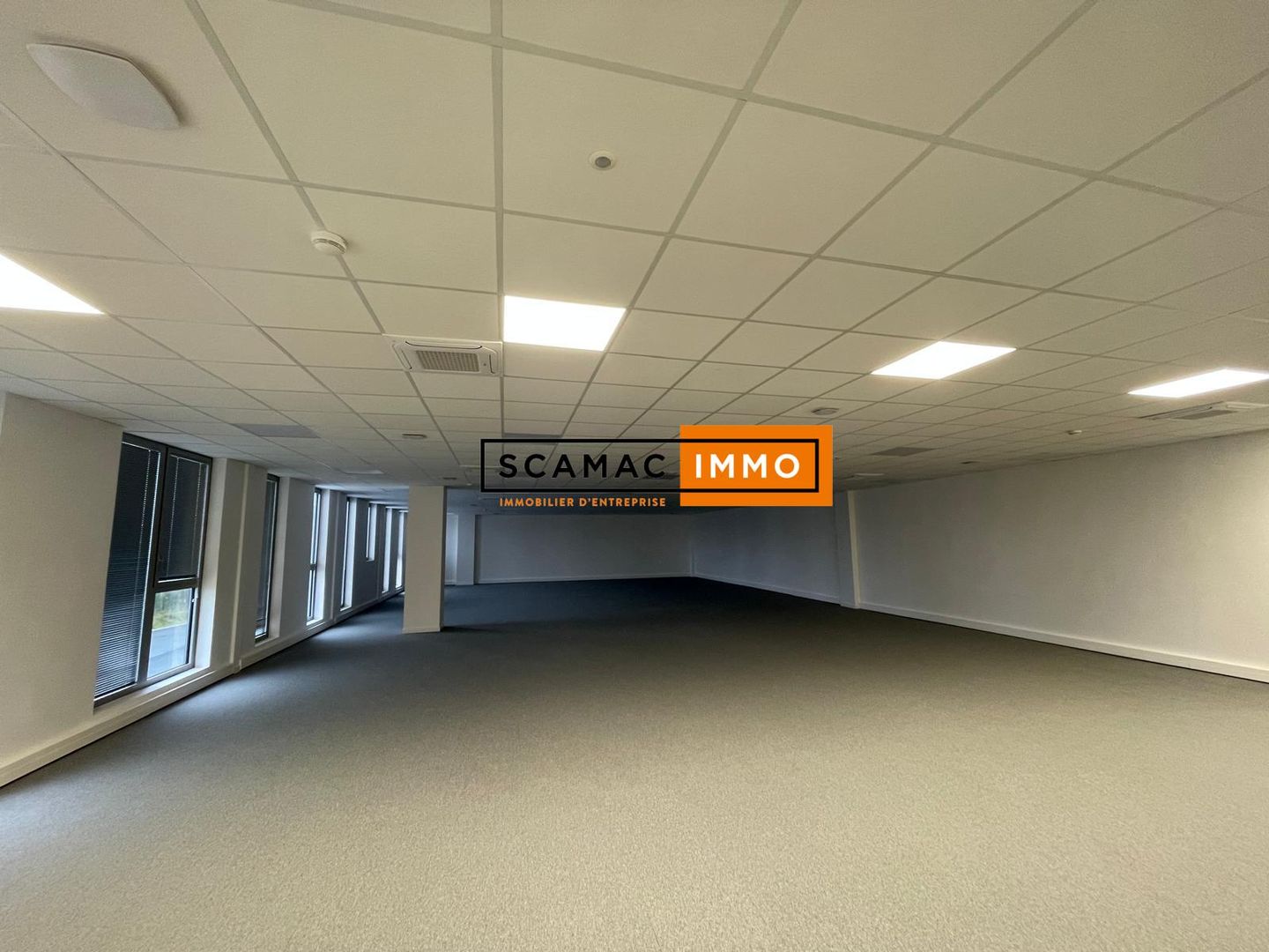 entrepôt de 3 445m², Conflans-Sainte-Honorine (Yvelines)