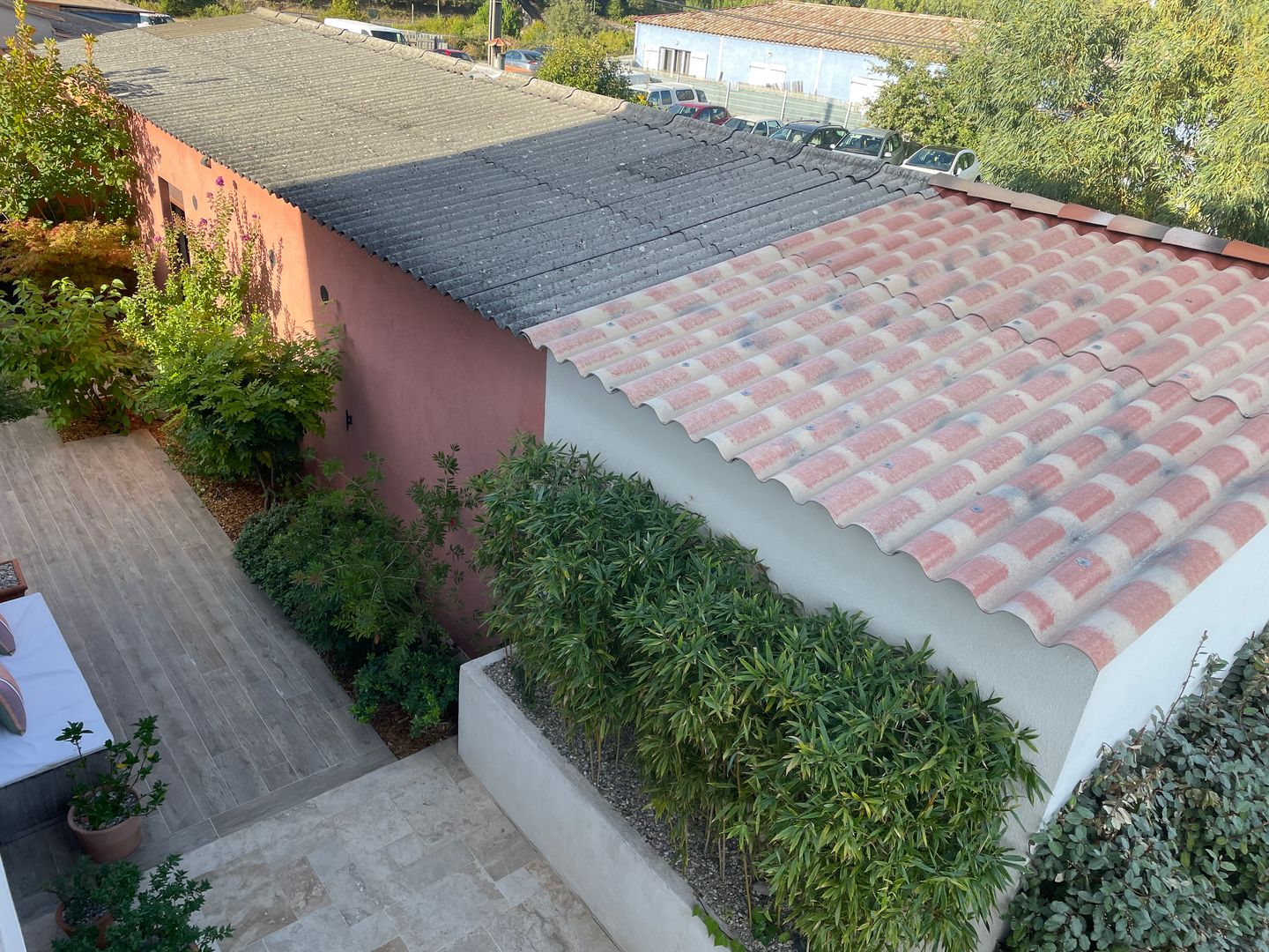 local d'activités de 341m², Rougiers (Var)