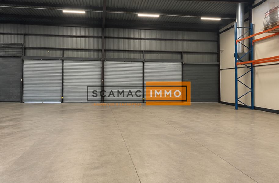 local d'activités de 1 460m², Villeneuve-la-Garenne (Hauts-de-Seine)