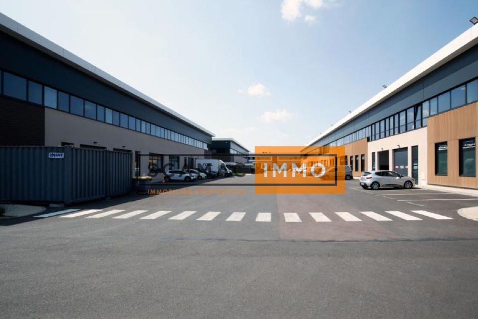 local d'activités de 797m², Gennevilliers (Hauts-de-Seine)