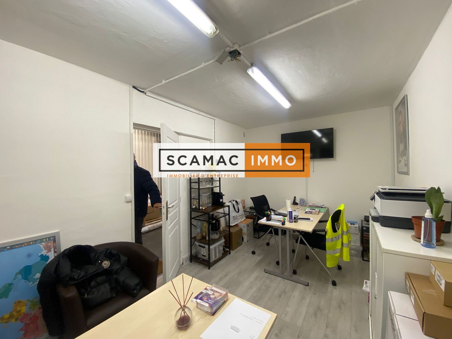 entrepôt de 360m², Bagneux (Hauts-de-Seine)