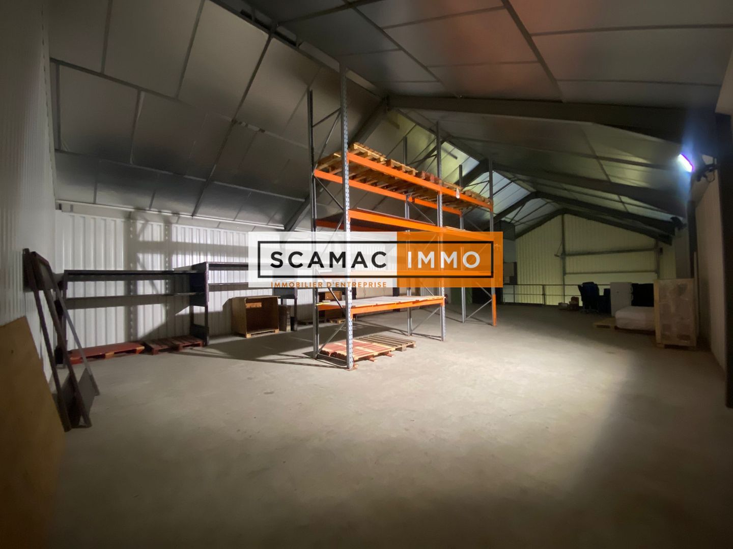entrepôt de 360m², Bagneux (Hauts-de-Seine)