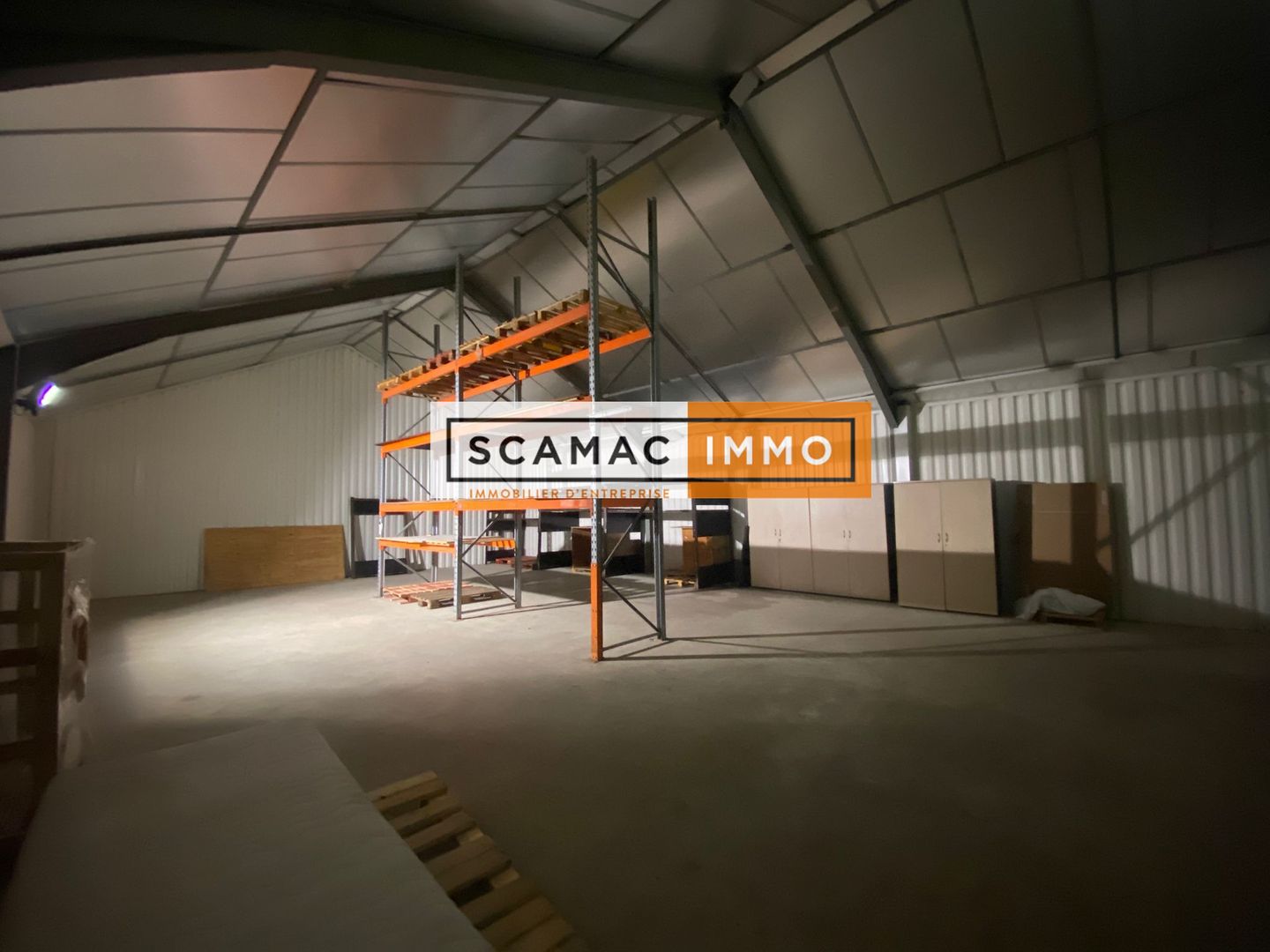 entrepôt de 360m², Bagneux (Hauts-de-Seine)