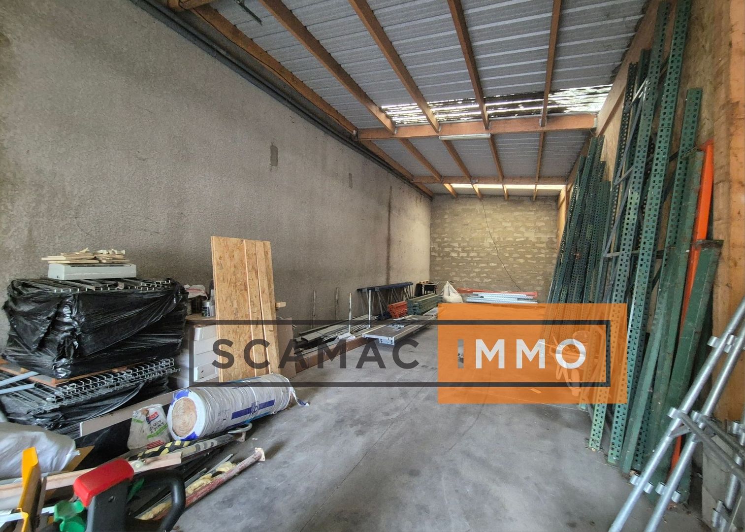 local d'activités de 199m², Mitry-Mory (Seine-et-Marne)