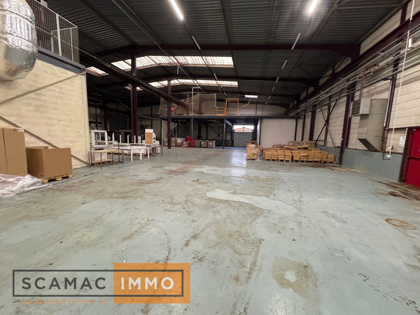 entrepôt de 3&nbsp;065m², Bondoufle (Essonne)