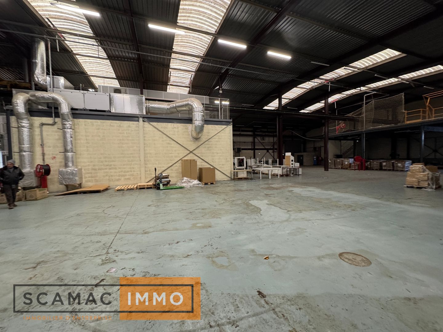 entrepôt de 3&nbsp;065m², Bondoufle (Essonne)