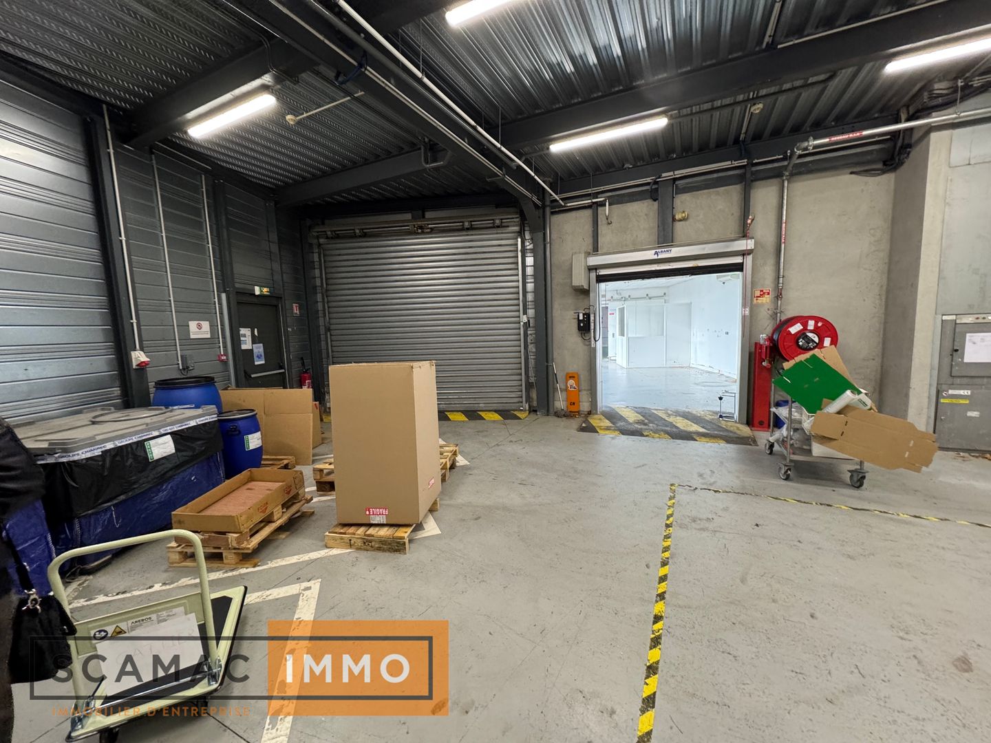 entrepôt de 3&nbsp;065m², Bondoufle (Essonne)