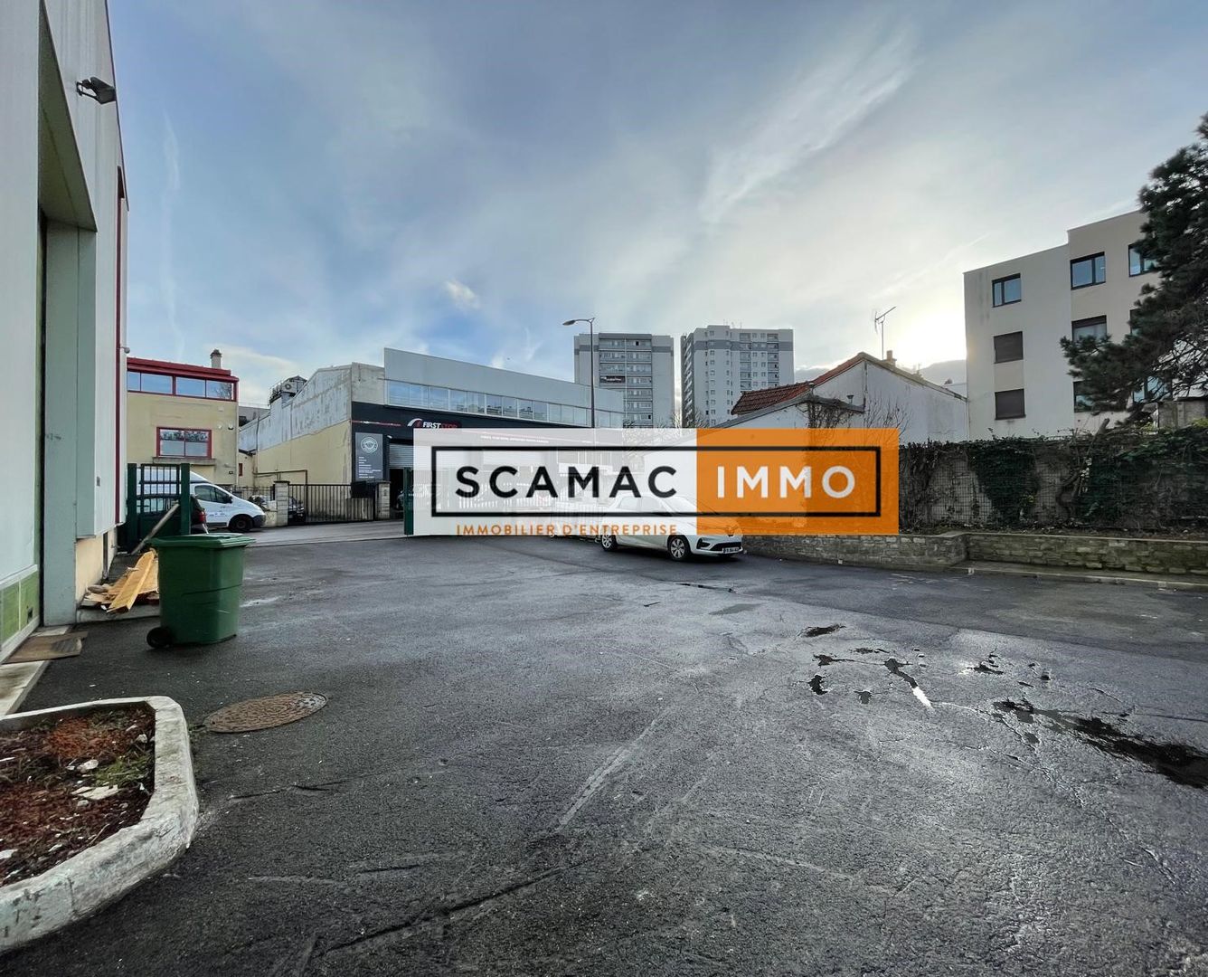 entrepôt de 529m², Châtillon (Hauts-de-Seine)