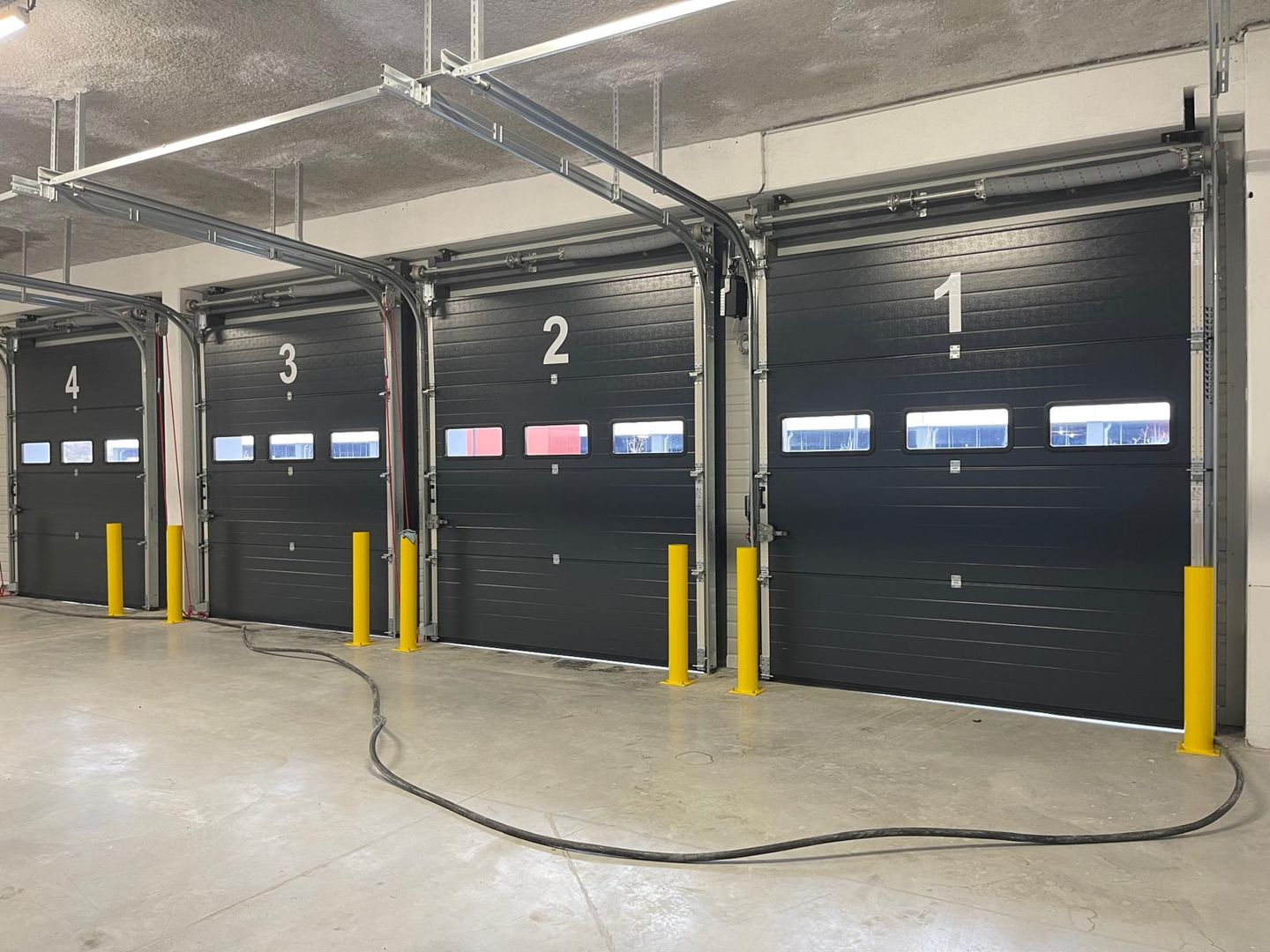 entrepôt de 1 591m², Aulnay-sous-Bois (Seine-Saint-Denis)