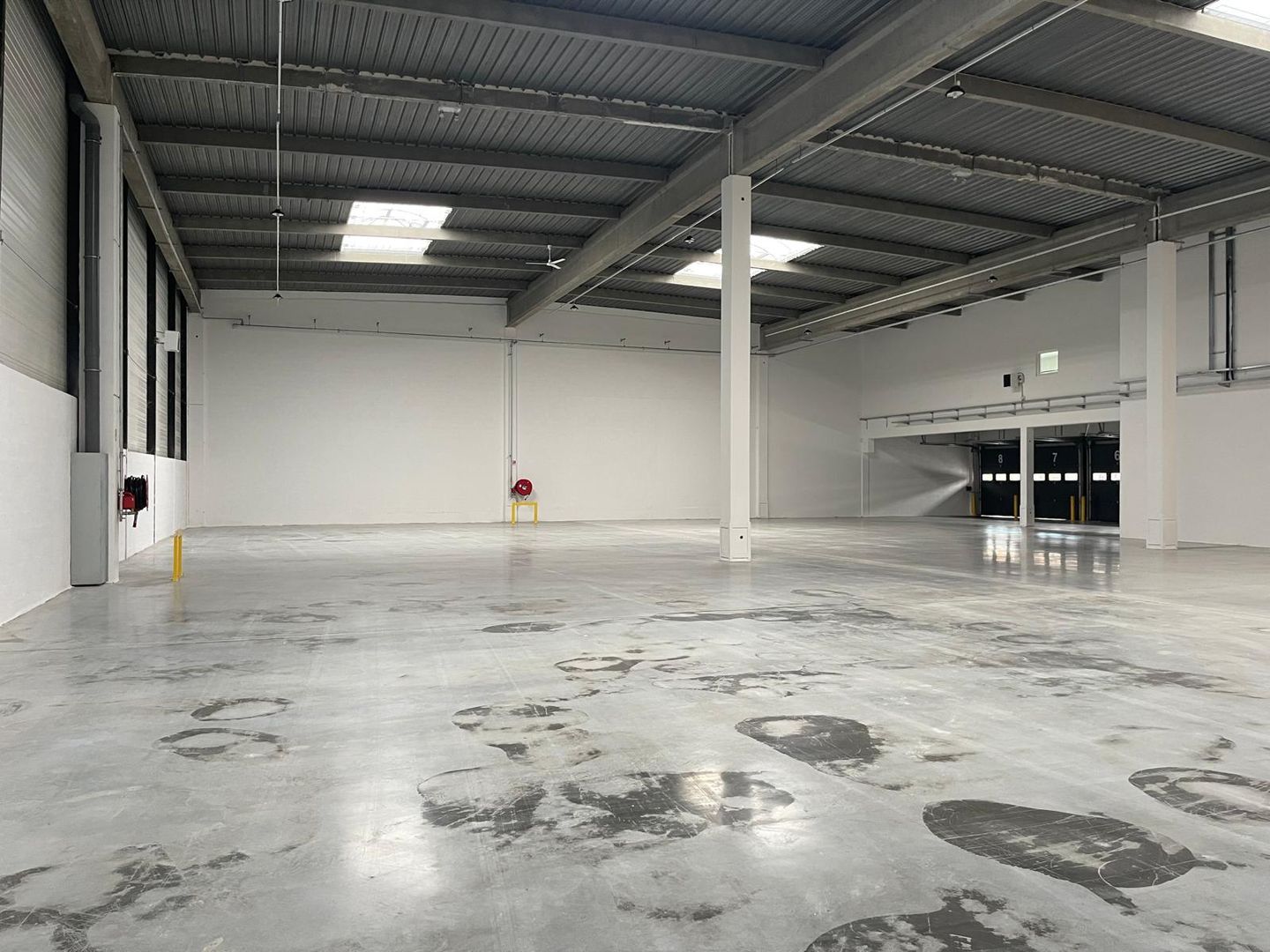 entrepôt de 1 591m², Aulnay-sous-Bois (Seine-Saint-Denis)